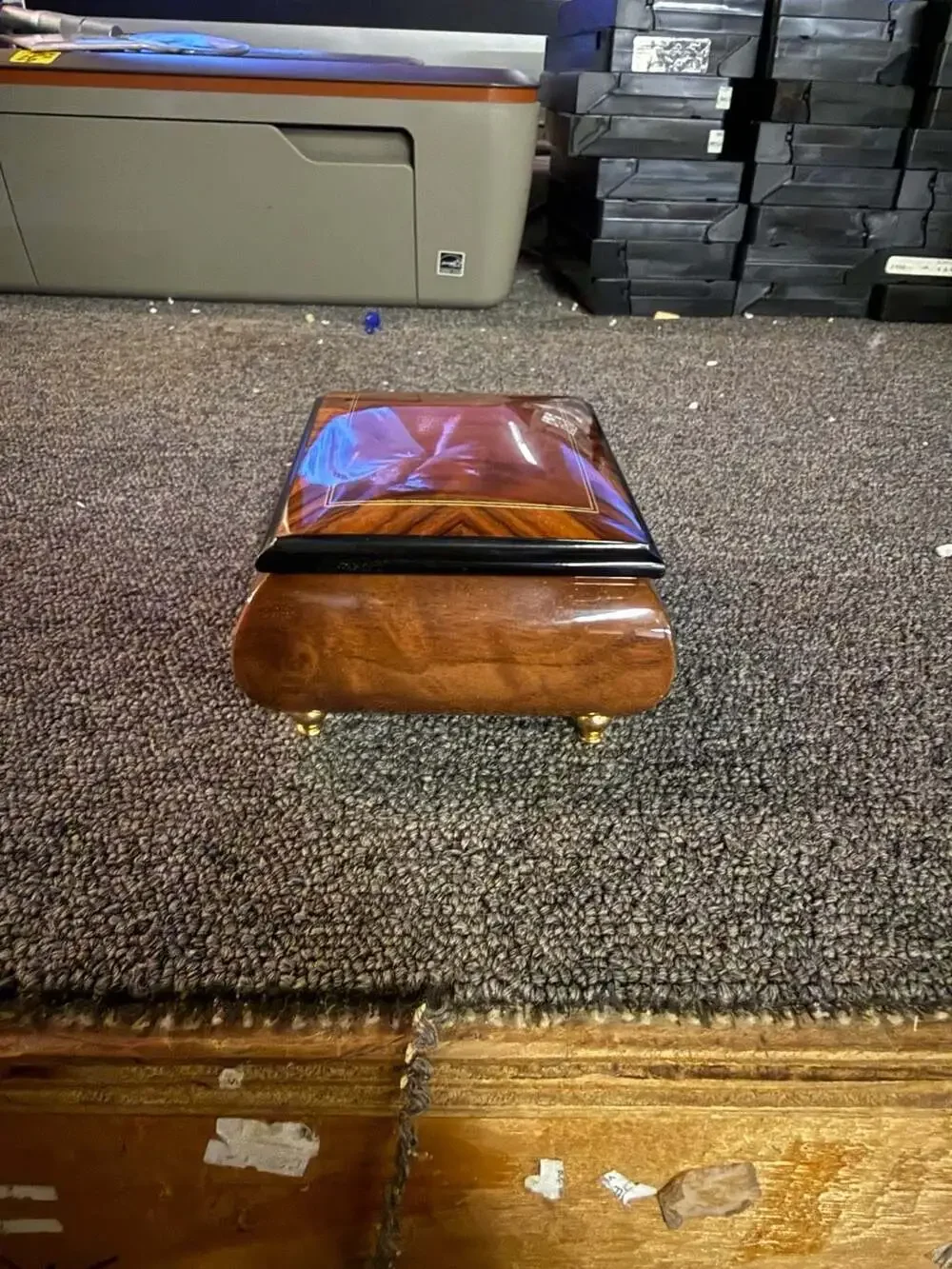 Vintage Sorrento Italian Inlaid Wood Musical Jewelry Box with Burl and Rosewood